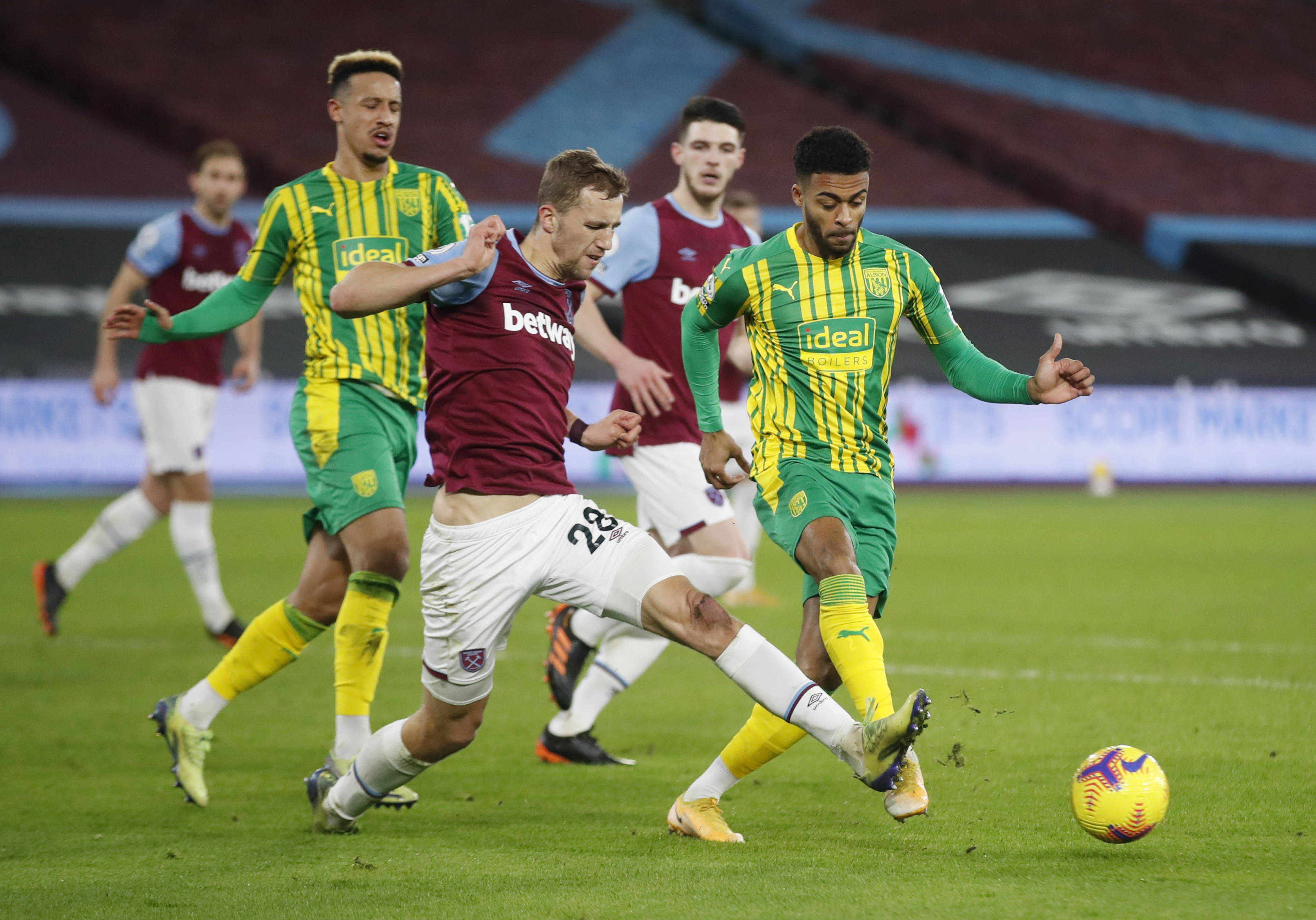 在亚洲赛场 在亚洲赛场